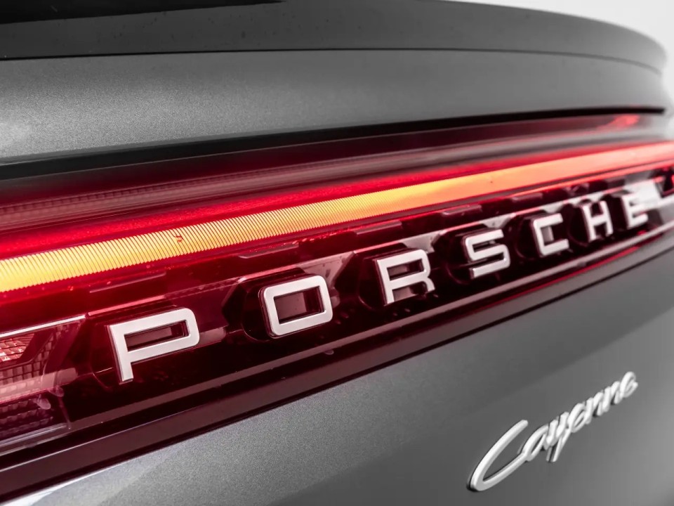 Porsche Cayenne Coupe - foto 25