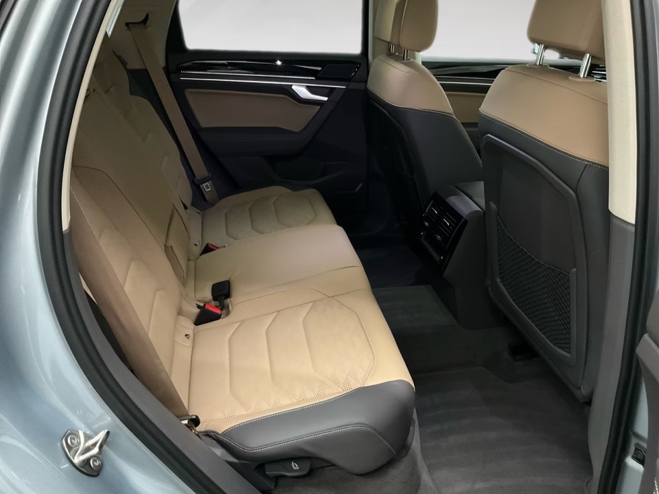 Volkswagen Touareg V6 TDI Elegance - foto 6