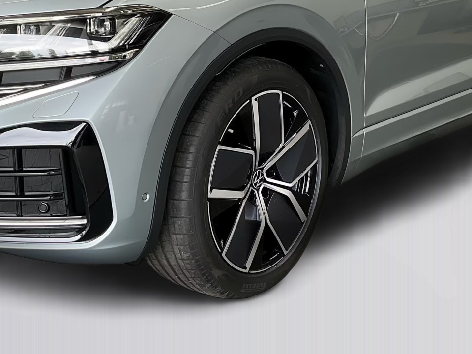 Volkswagen Touareg V6 TDI Elegance - foto 19
