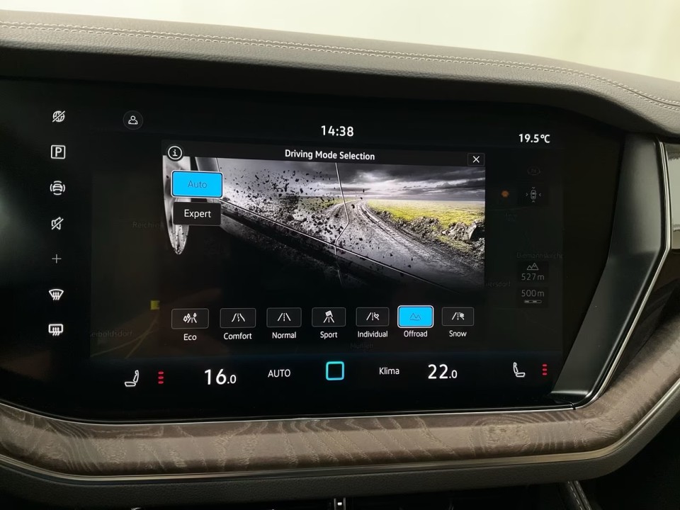 Volkswagen Touareg V6 TDI Elegance - foto 12