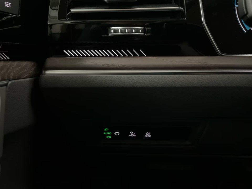Volkswagen Touareg V6 TDI Elegance - foto 9