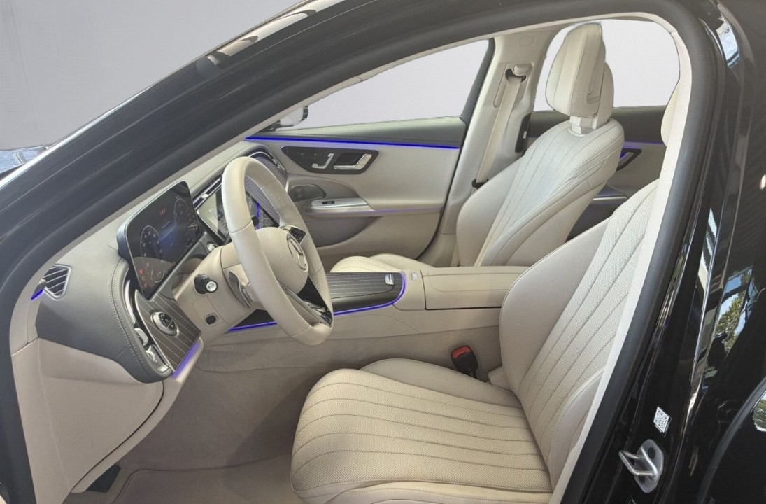 Mercedes-Benz E 400e 4MATIC Exclusive - foto 14