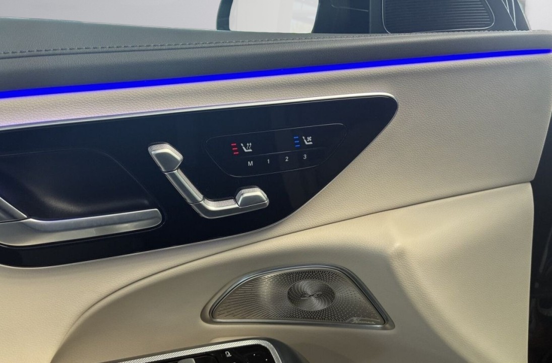 Mercedes-Benz E 400e 4MATIC Exclusive - foto 27