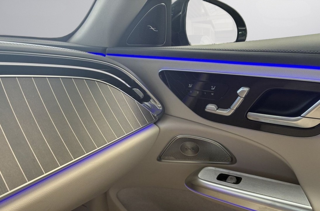 Mercedes-Benz E 400e 4MATIC Exclusive - foto 26