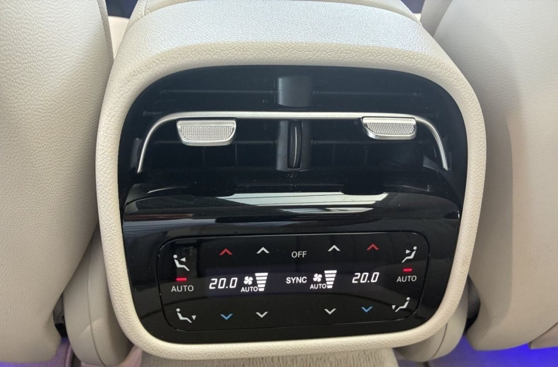 Mercedes-Benz E 400e 4MATIC Exclusive - foto 23