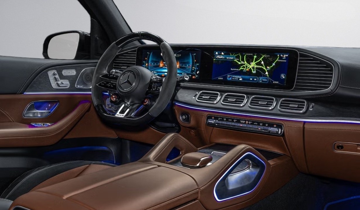 Mercedes-Benz GLE AMG 53 4MATIC+ - foto 11
