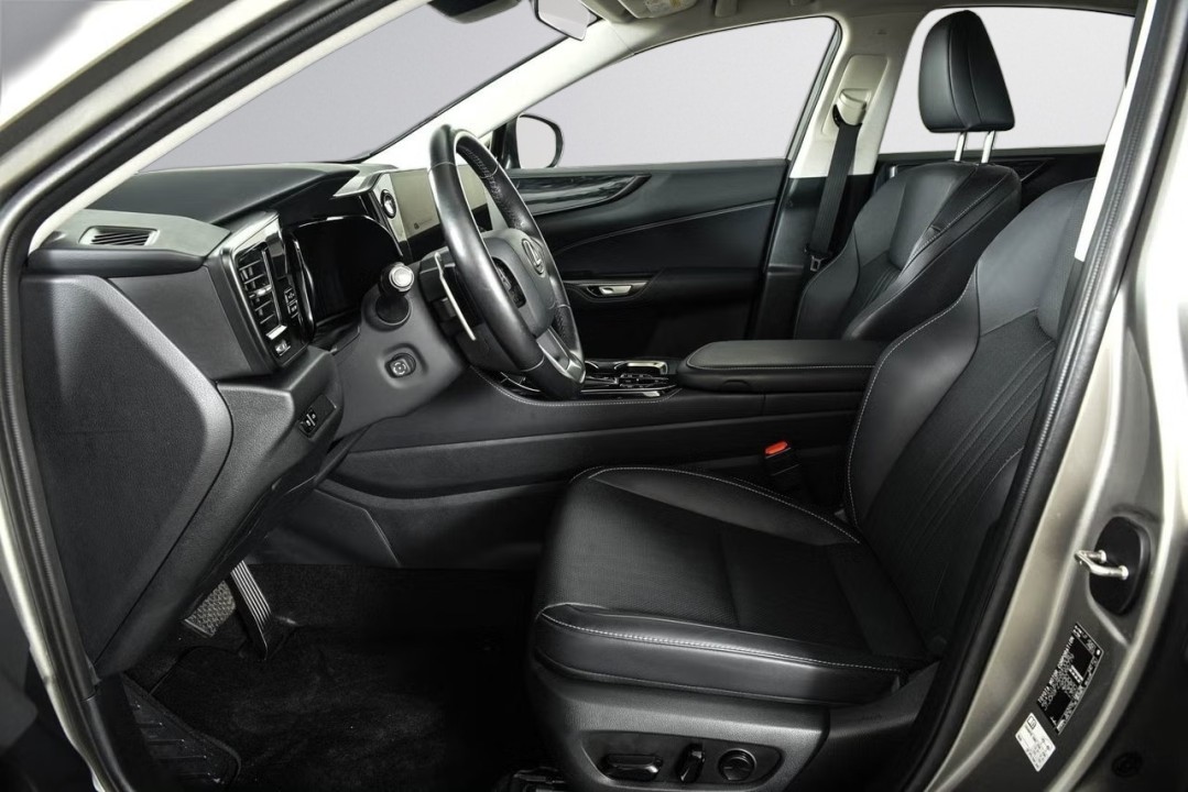 Lexus Seria NX 450h+ Business Line - foto 6