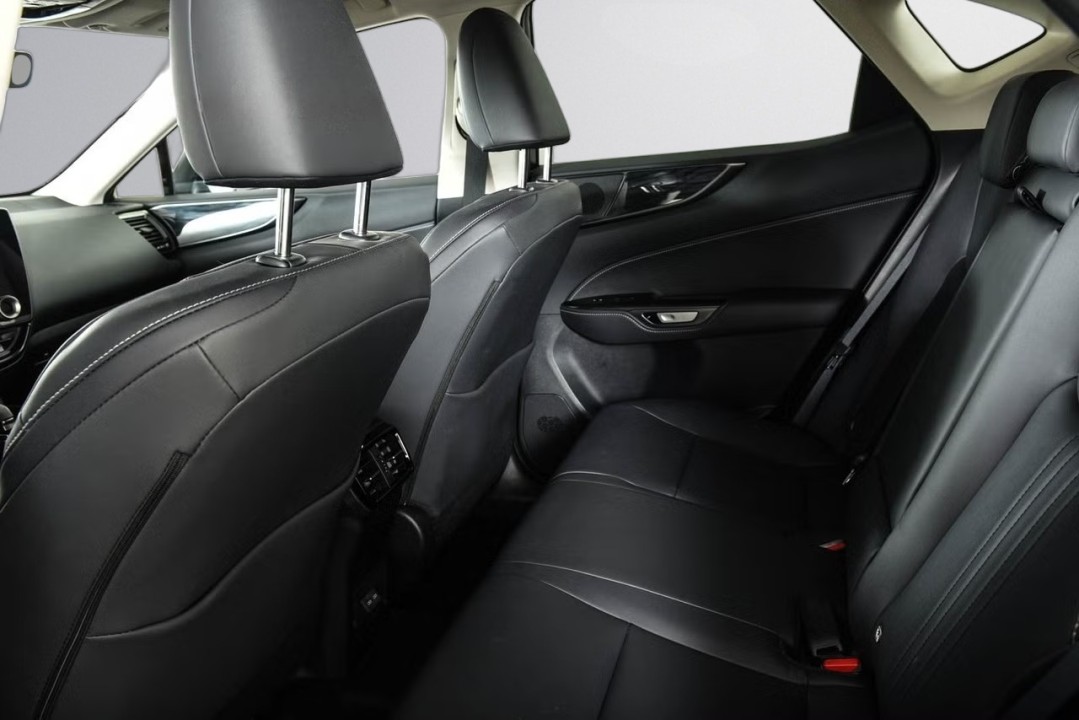 Lexus Seria NX 450h+ Business Line - foto 13