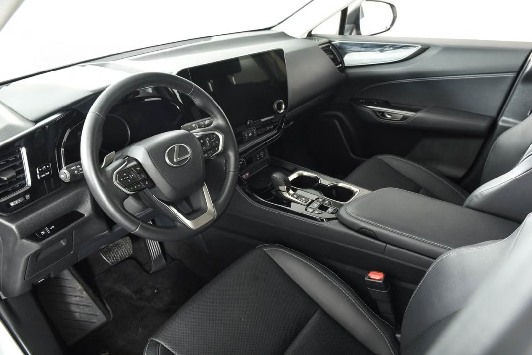 Lexus Seria NX 450h+ Business Line - foto 7