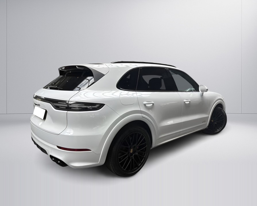 Porsche Cayenne GTS (3)