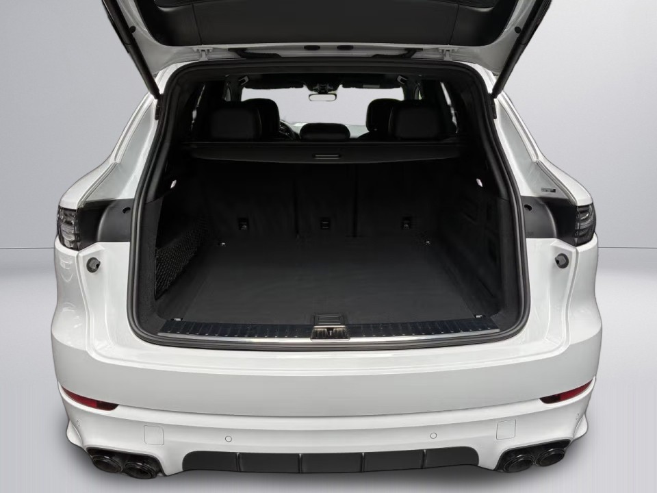 Porsche Cayenne GTS - foto 32