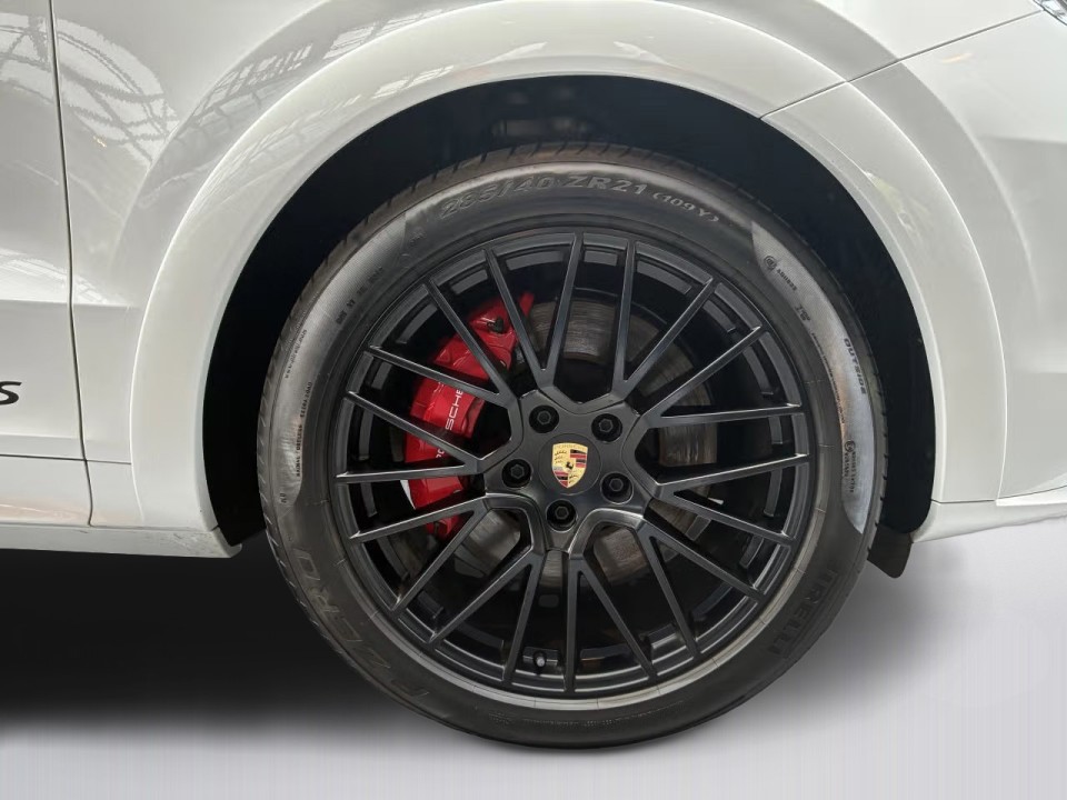 Porsche Cayenne GTS - foto 36