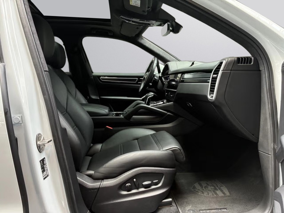 Porsche Cayenne GTS - foto 13
