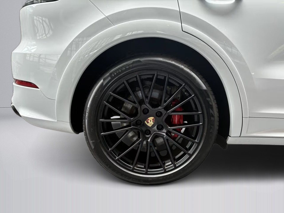 Porsche Cayenne GTS - foto 37