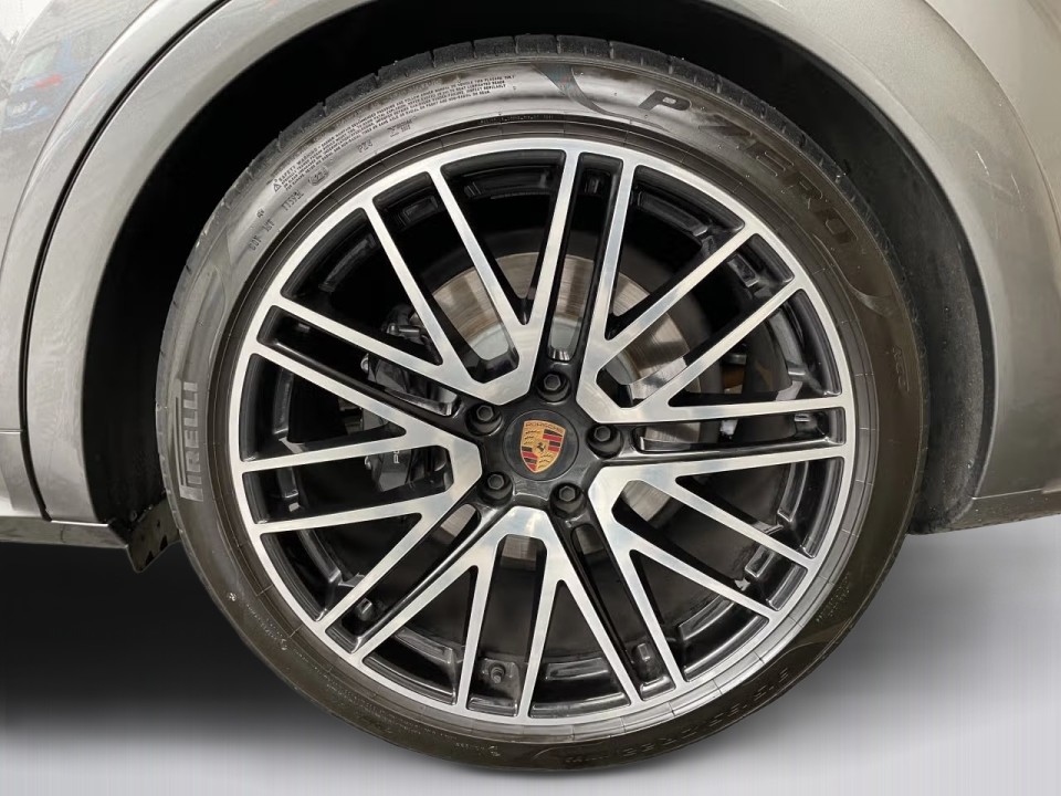 Porsche Cayenne GTS - foto 23