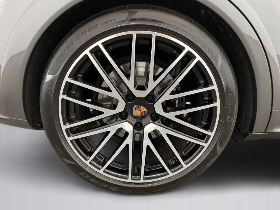 Porsche Cayenne GTS - foto 26
