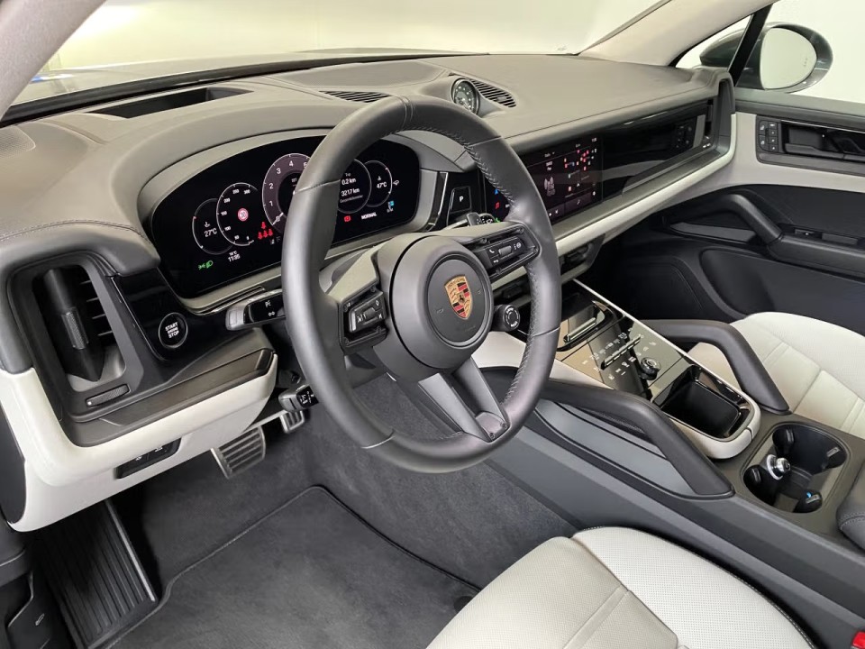 Porsche Cayenne GTS - foto 9
