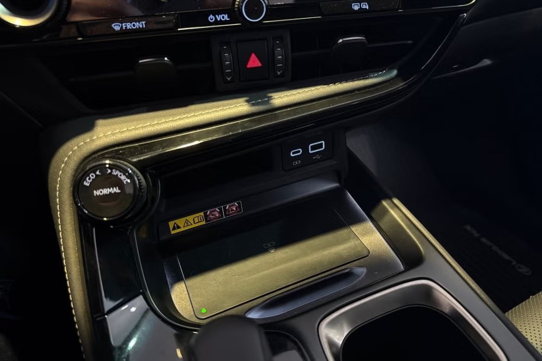 Lexus Seria NX 450h+ AWD Business Line - foto 13