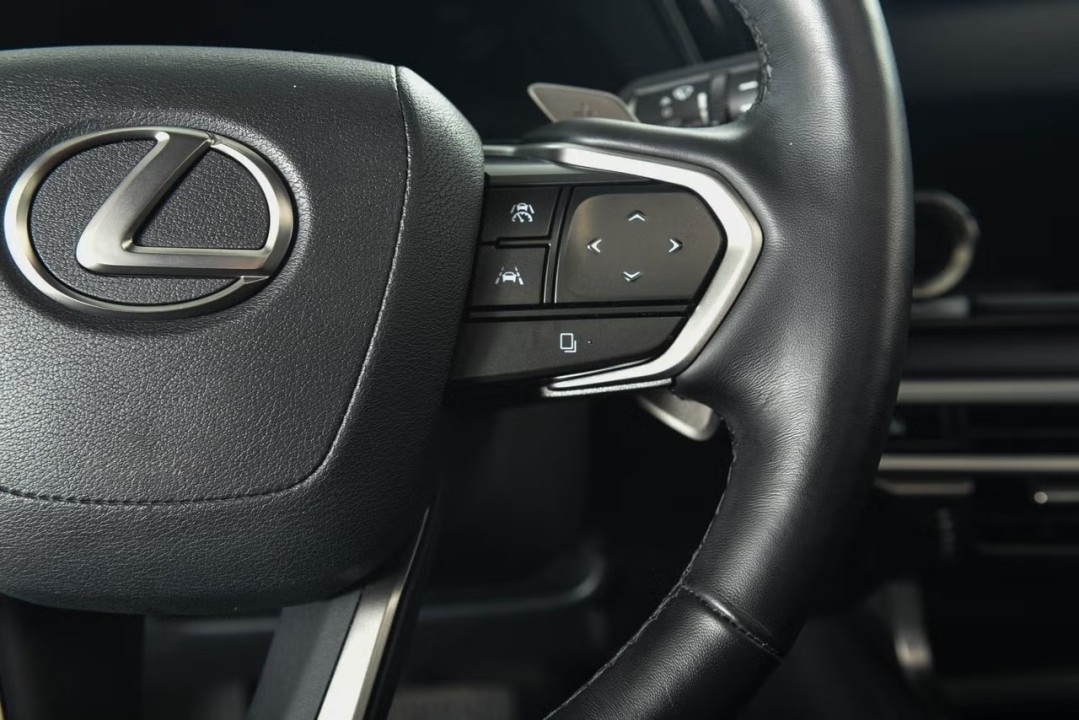 Lexus Seria RX 450h+ AWD F-Sport - foto 7