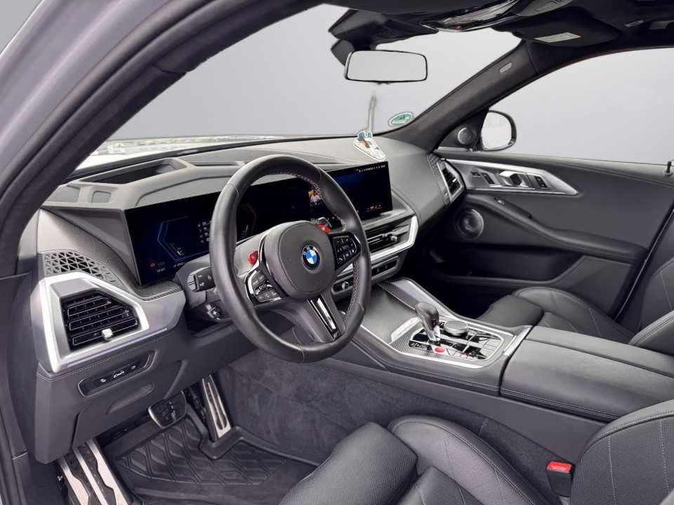 BMW XM Label Red - foto 12