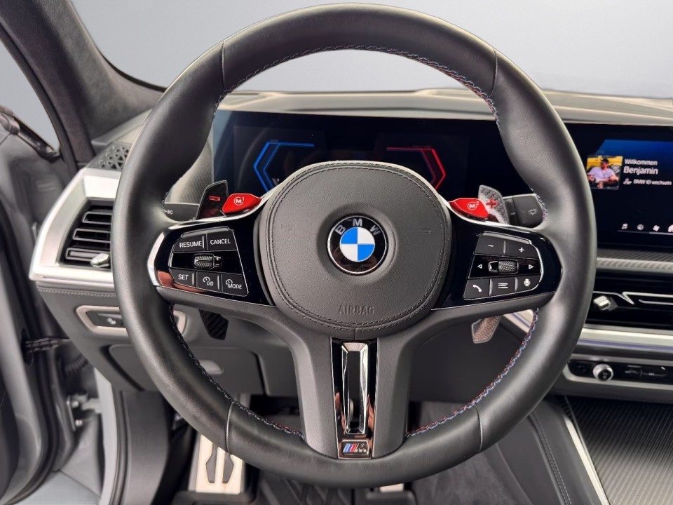 BMW XM Label Red - foto 9