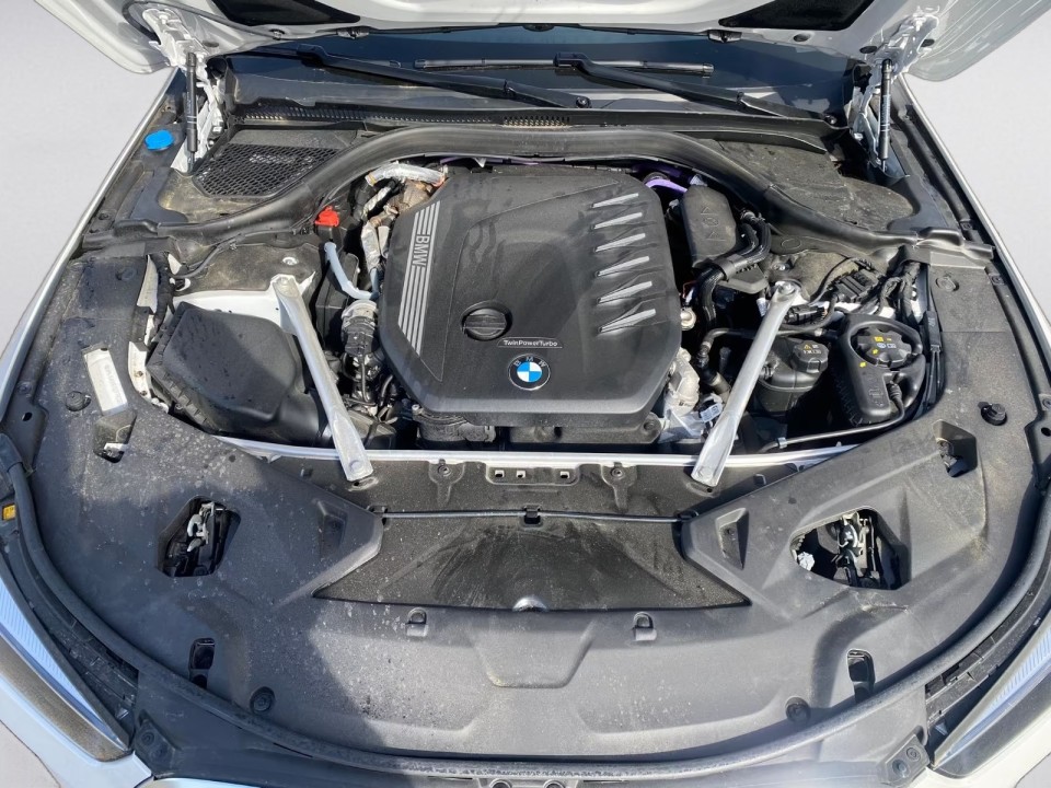 BMW Seria 8 840d xDrive Gran Coupe - foto 9
