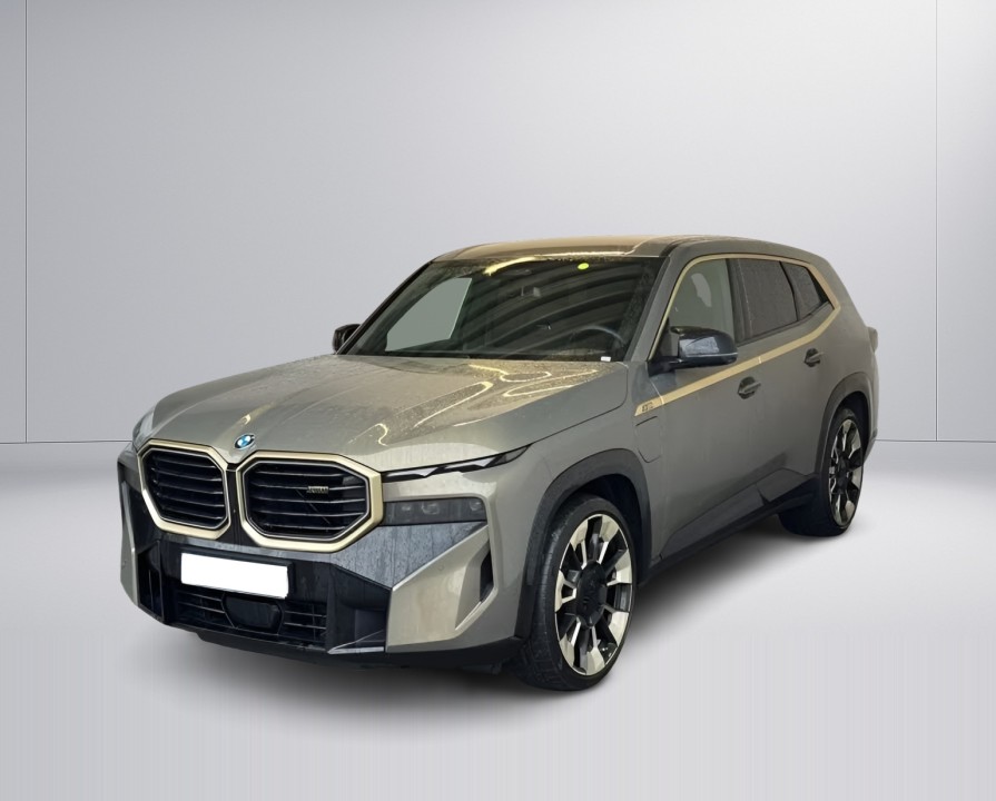 BMW XM