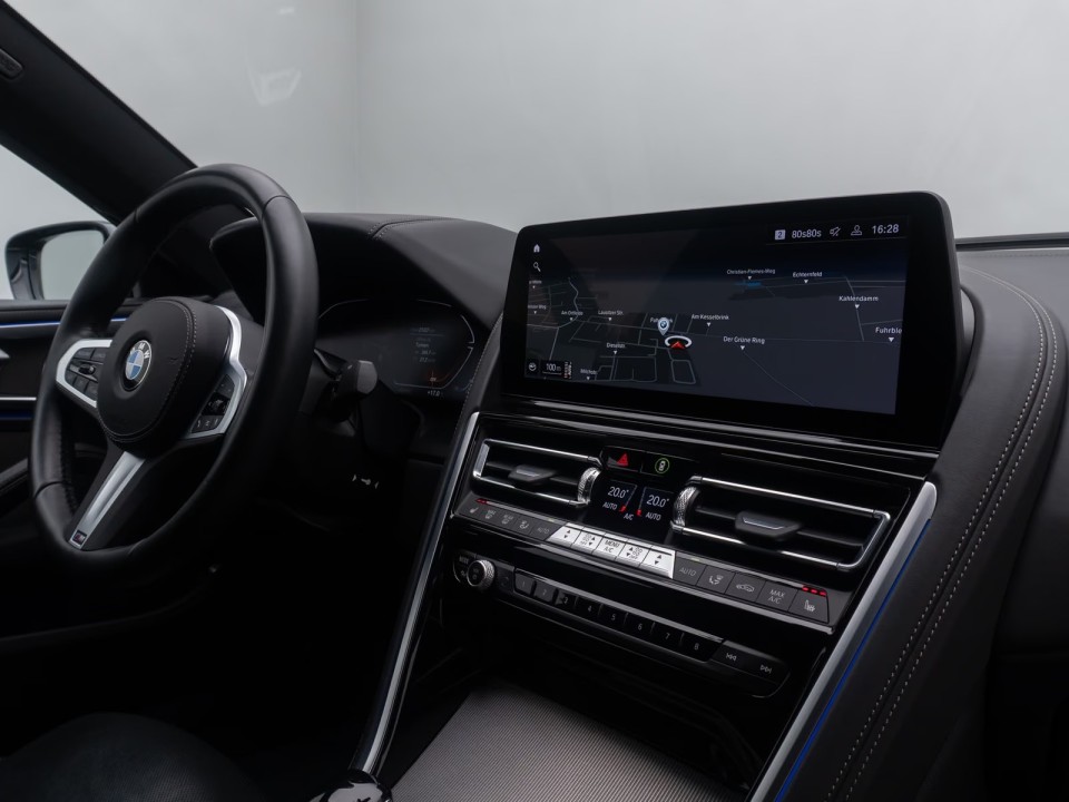 BMW Seria 8 840i Gran Coupe M-Sport - foto 16