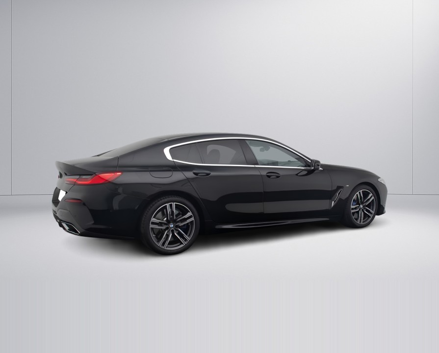 BMW Seria 8 840i Gran Coupe M-Sport (4)