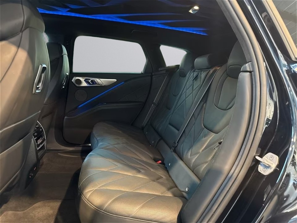BMW XM - foto 7
