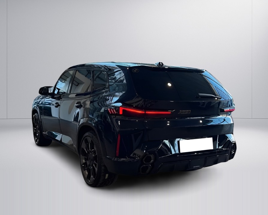 BMW XM (4)