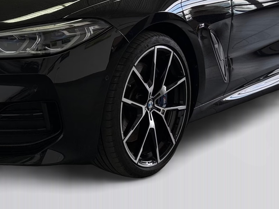 BMW Seria 8 840i xDrive Coupe M-Sport - foto 29