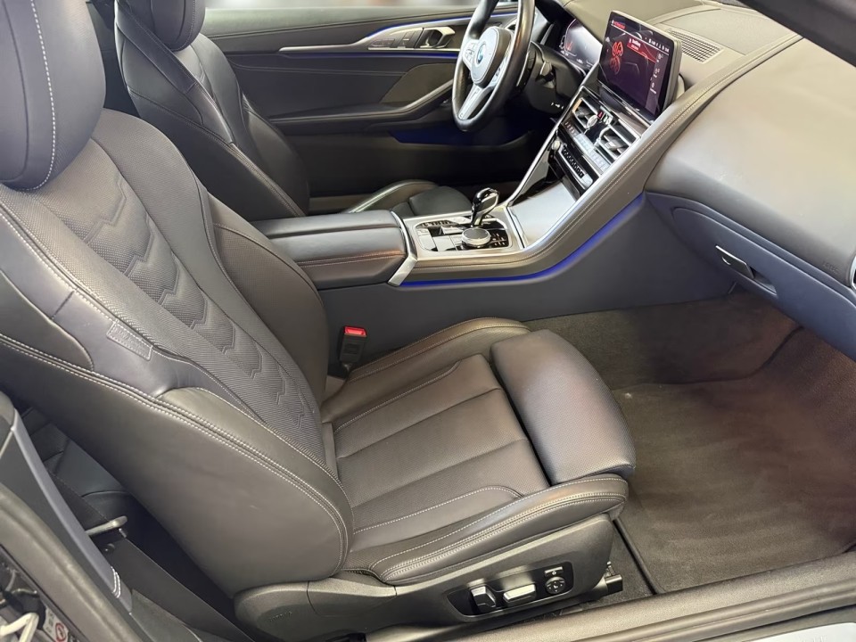 BMW Seria 8 840i xDrive Coupe M-Sport - foto 12