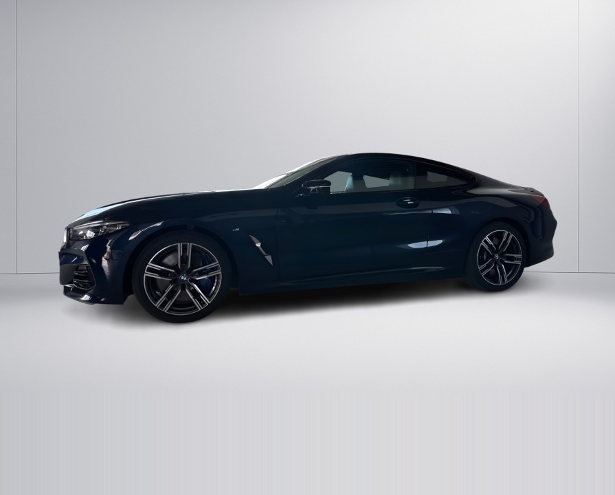 BMW Seria 8 M850i Coupe (5)