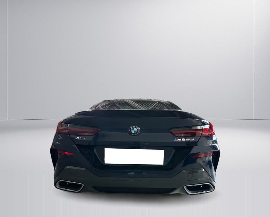 BMW Seria 8 M850i Coupe (3)