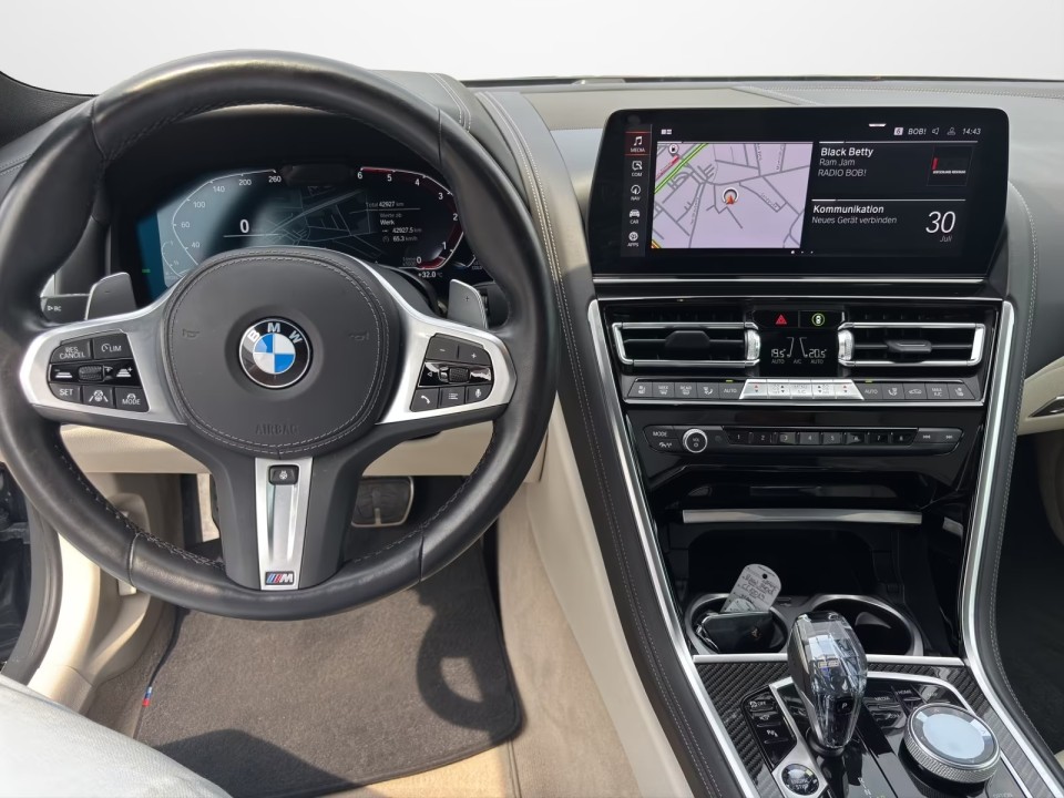 BMW Seria 8 840d xDrive M-Sport (5)