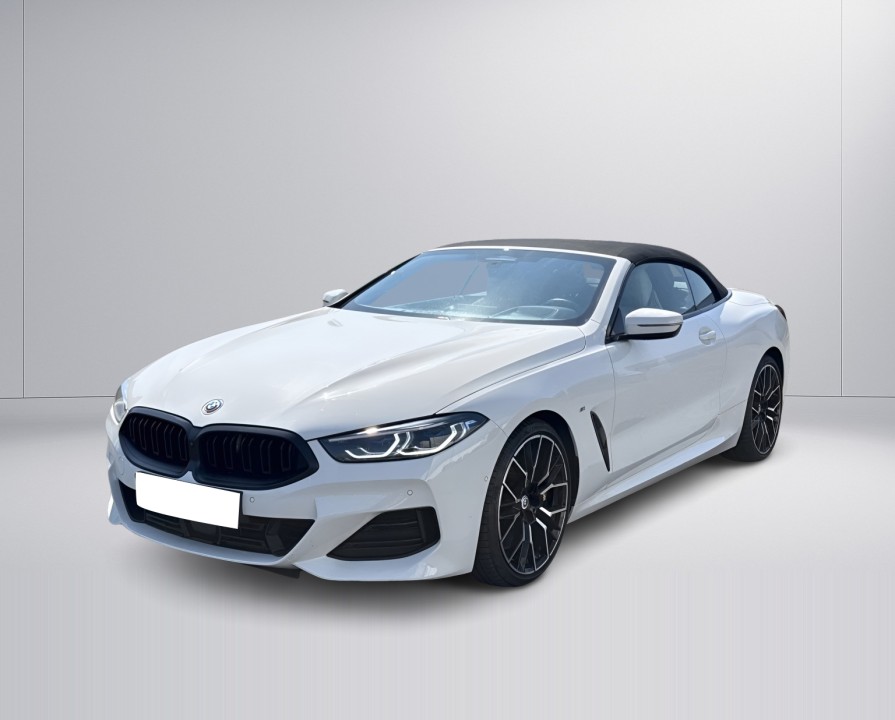 BMW Seria 8 840i Cabrio M-Sport (5)