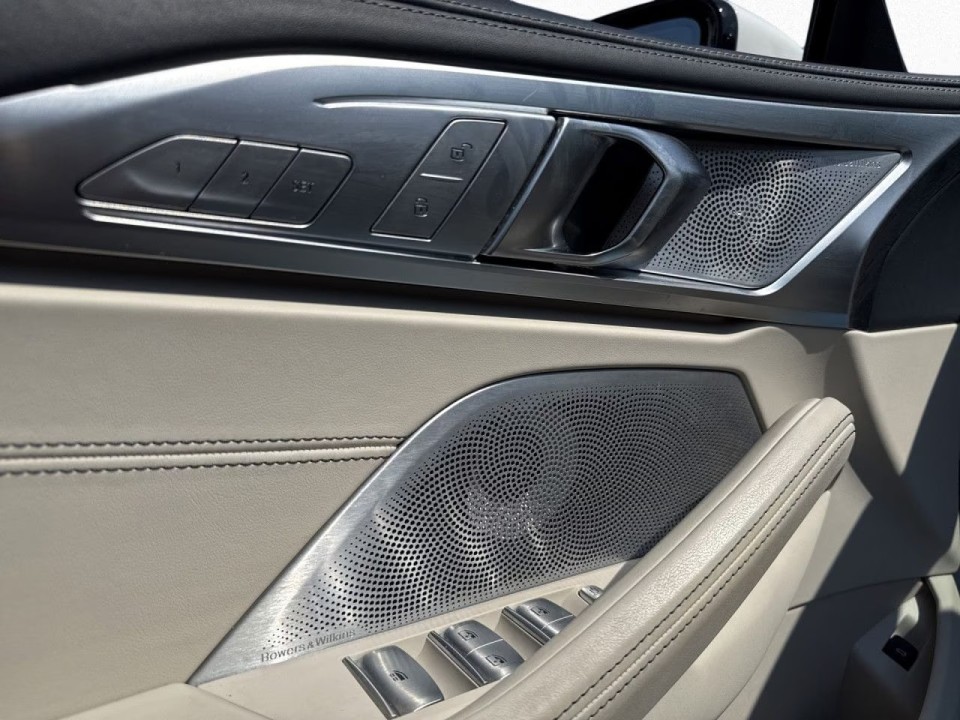 BMW Seria 8 840i Cabrio M-Sport - foto 14