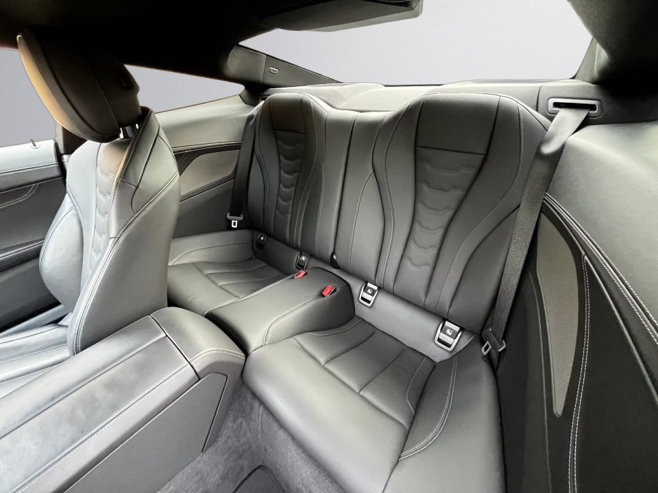 BMW Seria 8 M850i Coupe - foto 20
