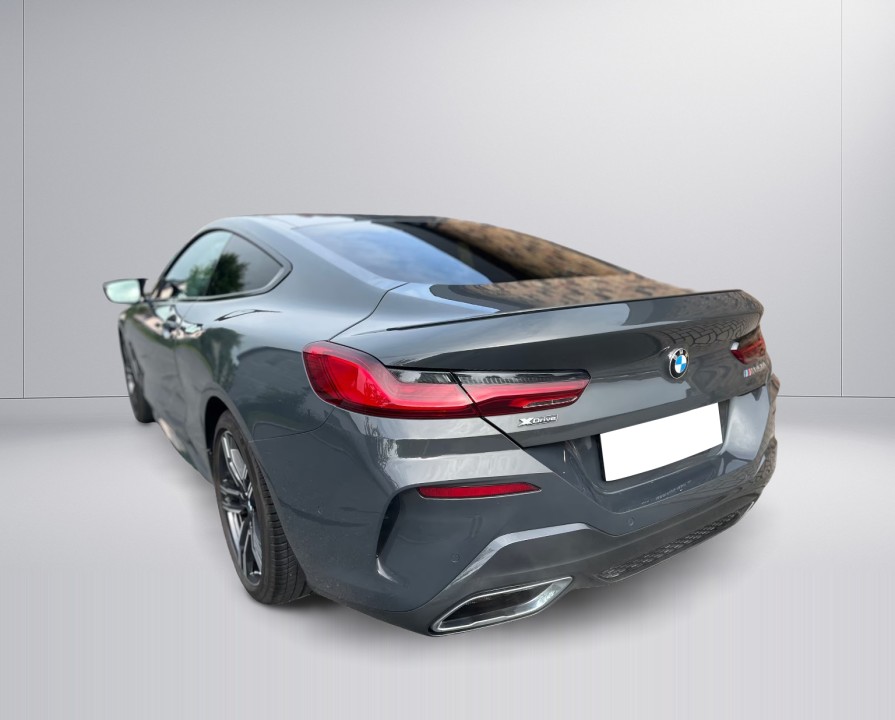 BMW Seria 8 M850i Coupe (5)