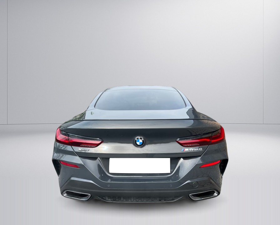 BMW Seria 8 M850i Coupe (4)