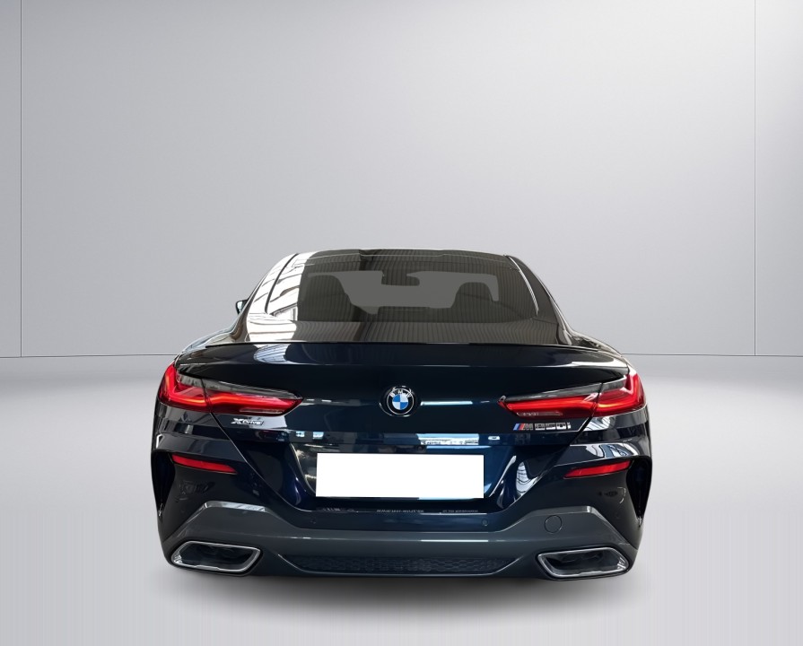 BMW Seria 8 M850i Coupe (5)