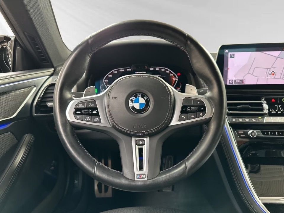 BMW Seria 8 M850i Coupe - foto 6
