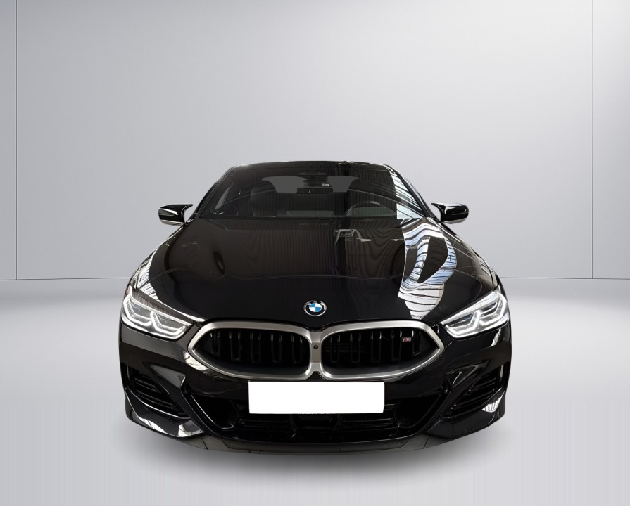 BMW Seria 8 M850i Coupe (2)