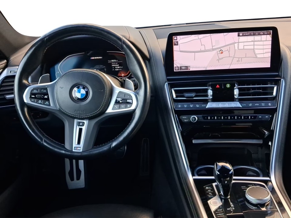 BMW Seria 8 M850i Coupe - foto 7