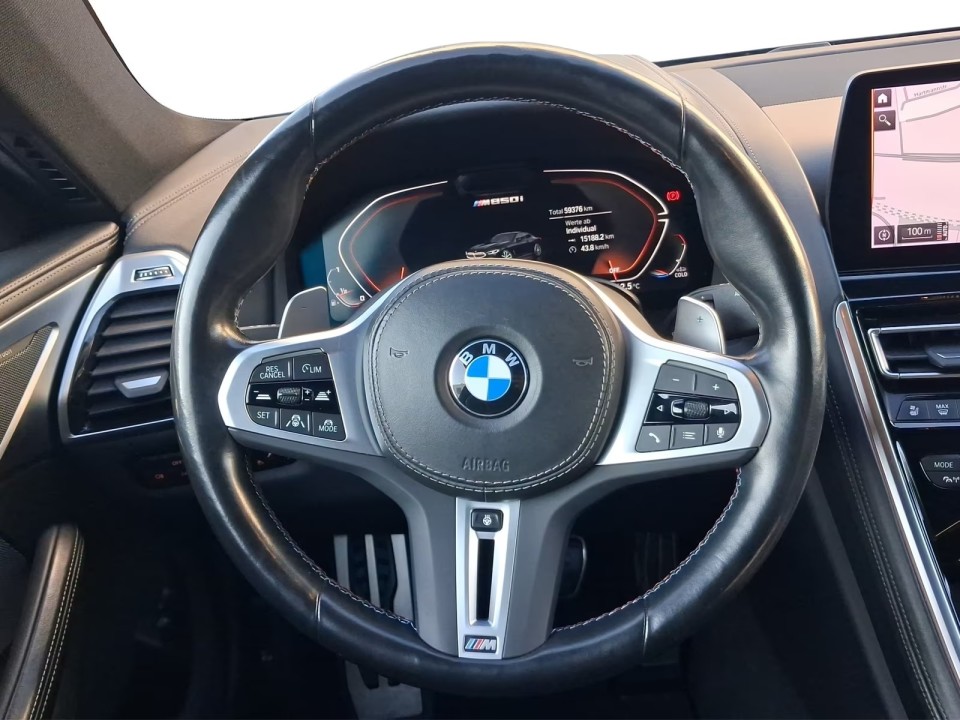 BMW Seria 8 M850i Coupe - foto 6