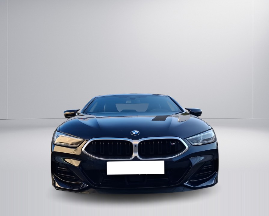BMW Seria 8 M850i Coupe (2)