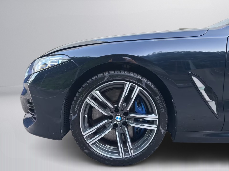 BMW Seria 8 M850i Coupe - foto 16