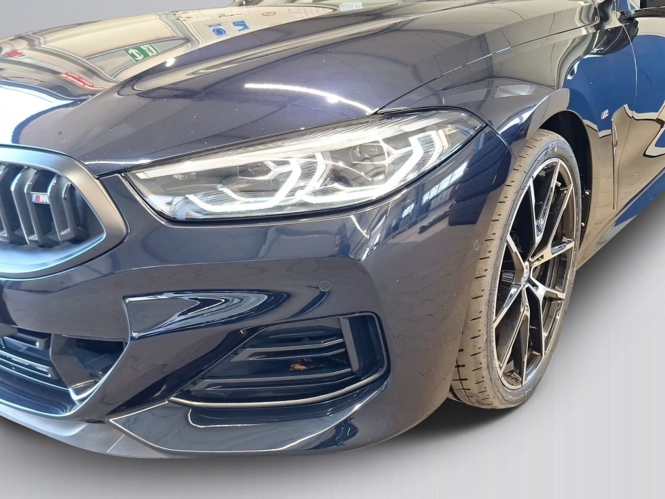 BMW Seria 8 M850i Coupe - foto 18