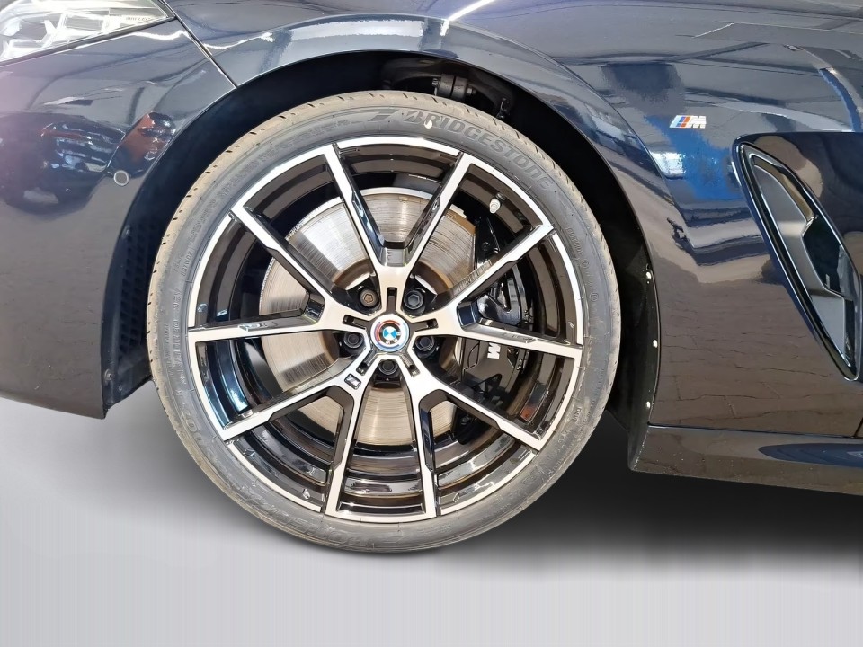 BMW Seria 8 M850i Coupe - foto 20